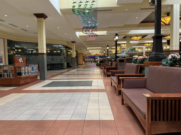 Lansing Mall - Aug 13 2022 (newer photo)